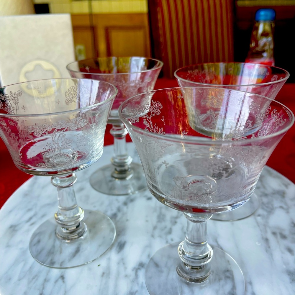 Set of 4 Vintage Fostoria Willow pattern champagne tall sherbet glasses